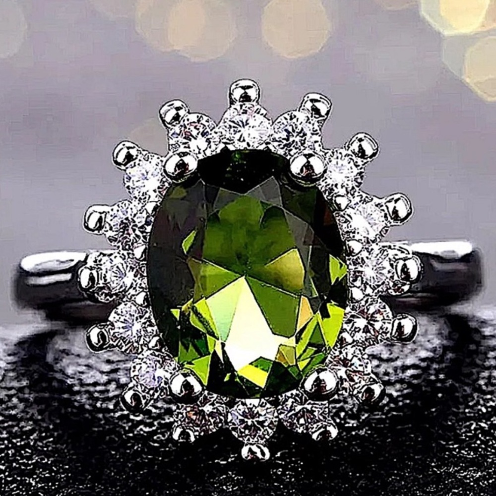 Sterling Silver Peridot Ring